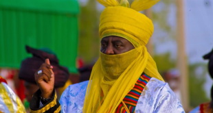 Court orders police to evacuate Bayero from Kano